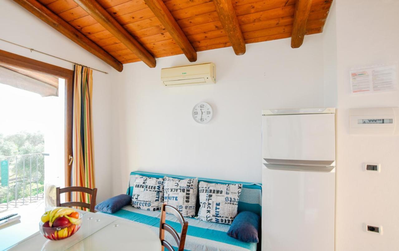 Bilocale Vista Mare 11A Apartment Бари Сардо Екстериор снимка