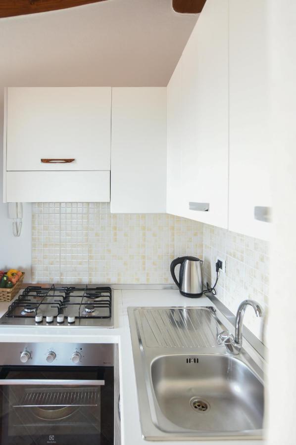 Bilocale Vista Mare 11A Apartment Бари Сардо Екстериор снимка