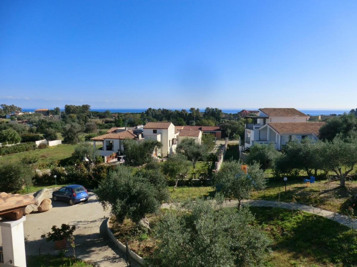 Bilocale Vista Mare 11A Apartment Бари Сардо Екстериор снимка