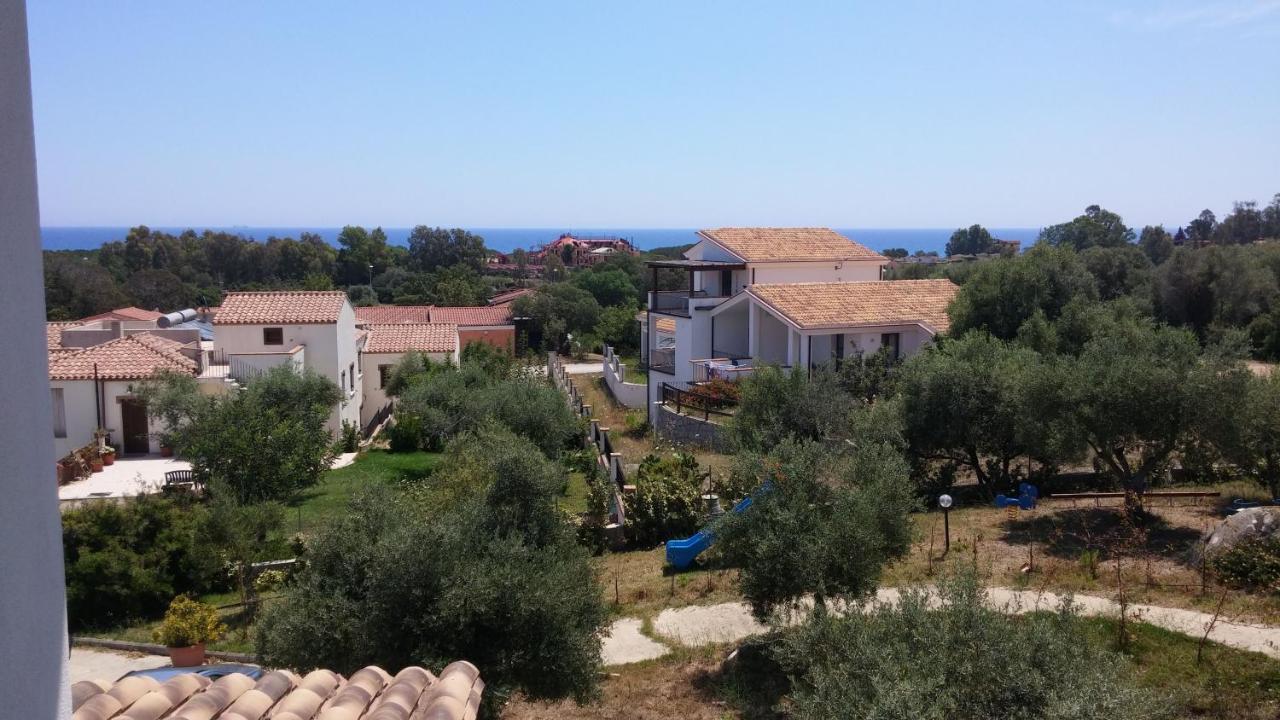 Bilocale Vista Mare 11A Apartment Бари Сардо Екстериор снимка